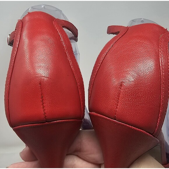 Fredericks of Hollywood Sexy Hot Red Leather Peep Toe Stilleto Size 9 Strappy - Picture 7 of 16